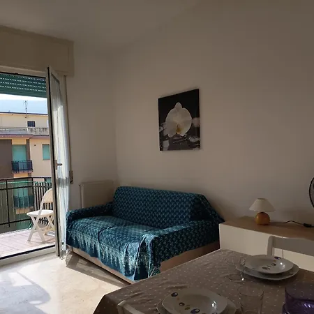Roma 32 By Tempovacanza * Marina dʼAndora