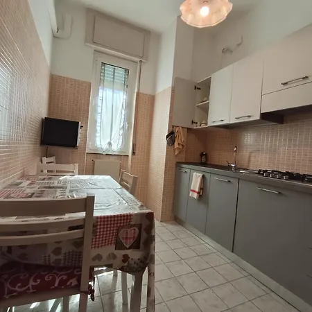 Roma 32 By Tempovacanza Andora