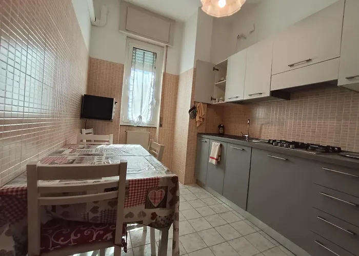 Roma 32 By Tempovacanza Andora